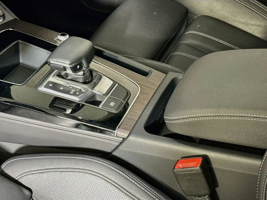 Used 2023 Florett Silver Metallic Audi 45 S line Prestige image 19