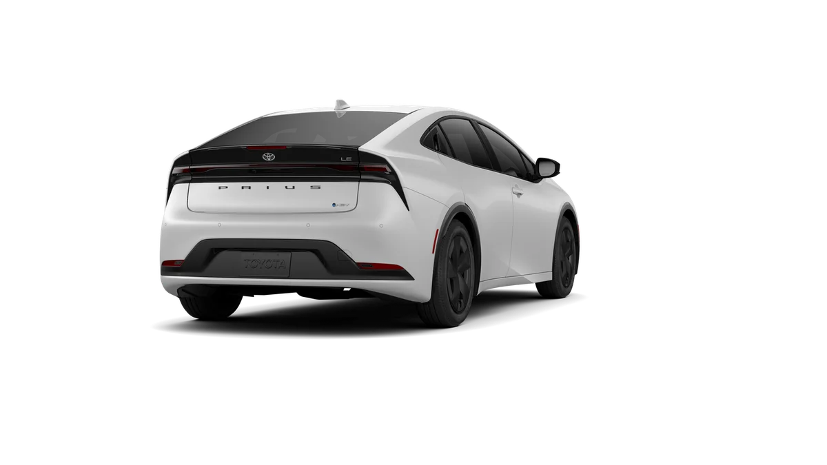New 2026 Wind Chill Pearl Toyota LE image 21