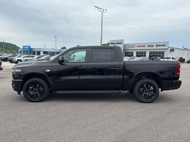New 2026 Diamond Black Crystal Pearl-Coat Exterior Paint RAM Laramie image 7