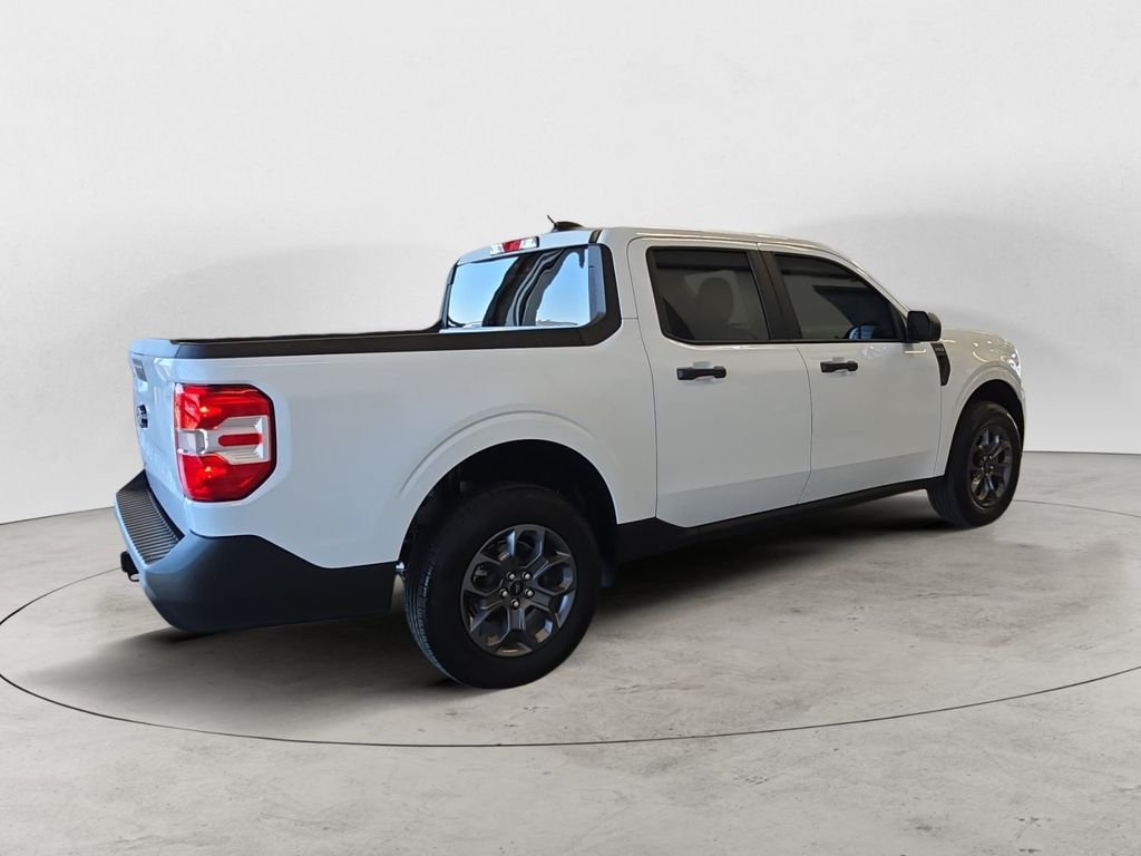 Used 2025 White Ford XLT image 5