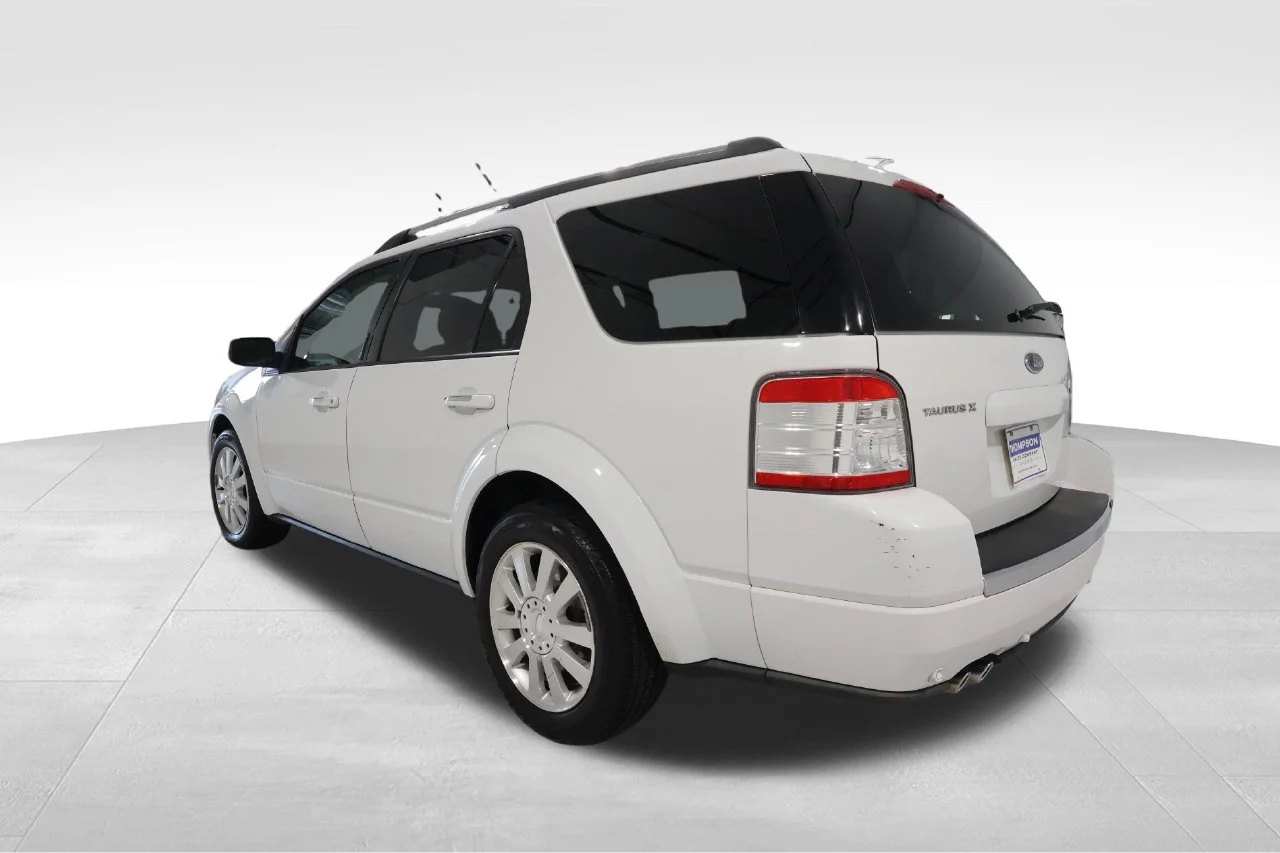 Used 2008 Ford Taurus X Limited with VIN 1FMDK03WX8GA35428 for sale in Springfield, MO