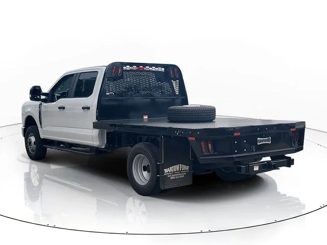 New 2026 Oxford White Ford XL image 7