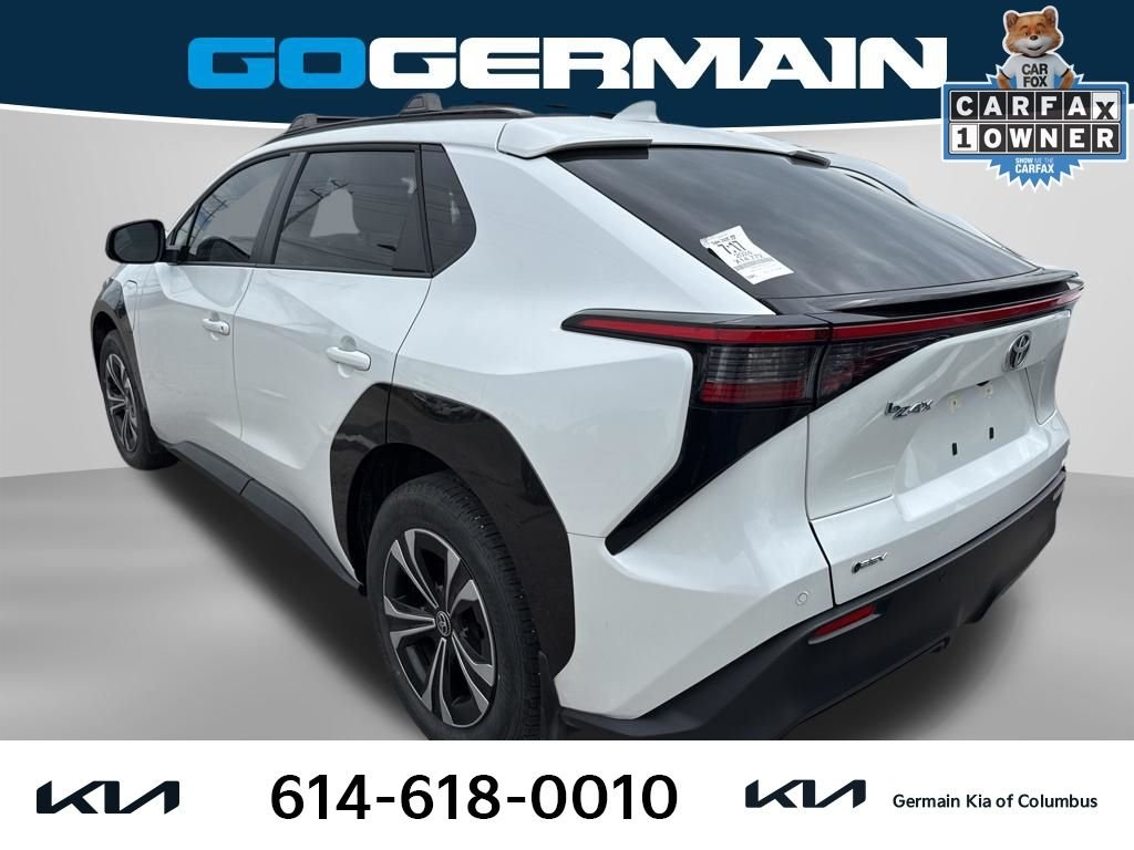 Used 2024 Toyota bZ4X XLE with VIN JTMAAAAA8RA045709 for sale in Columbus, OH
