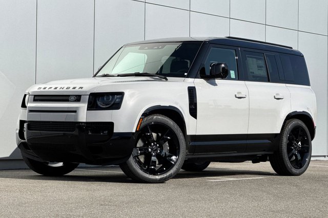 2026 Land Rover Defender 110 X-Dynamic SE