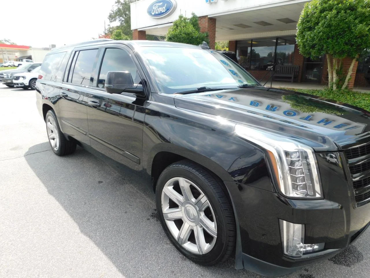 Used 2018 Black Cadillac 2WD 4dr Luxury image 2