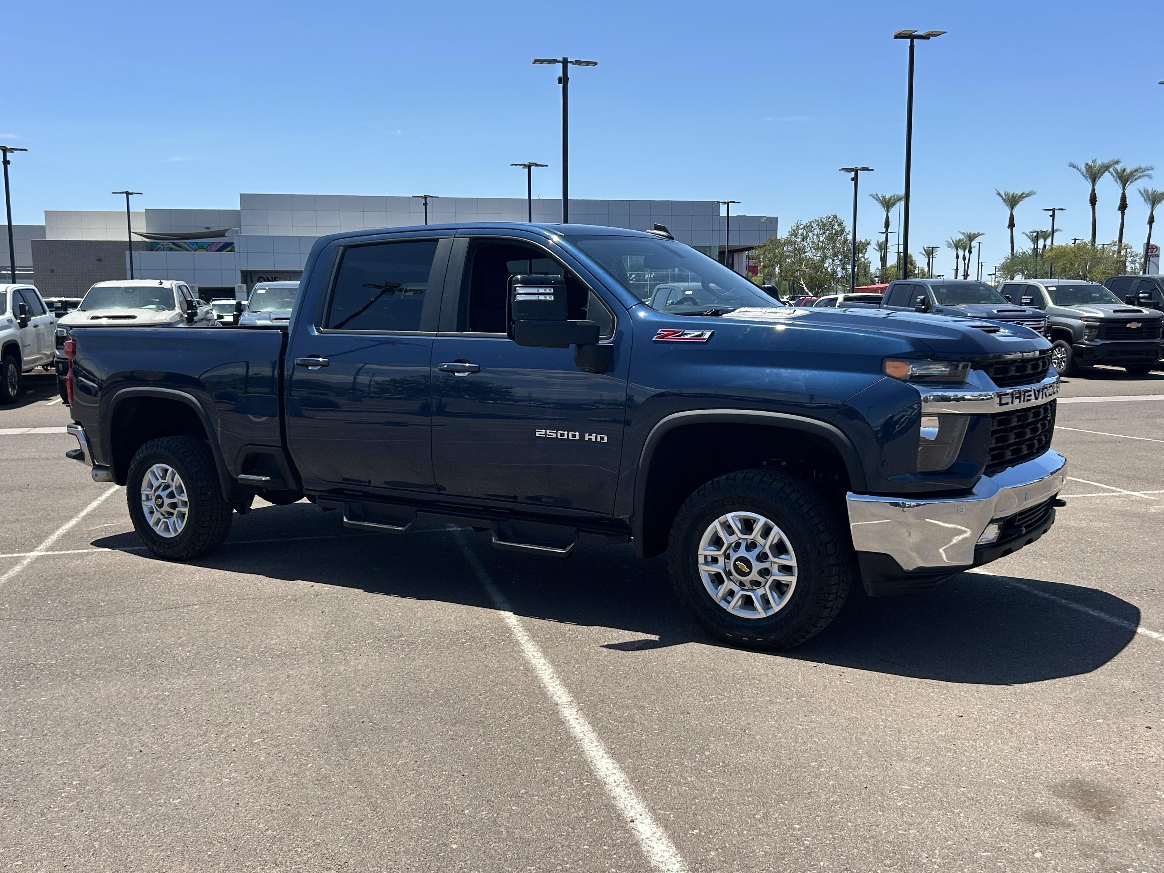 Certified Used 2022 Northsky Blue Metallic Chevrolet LT image 7