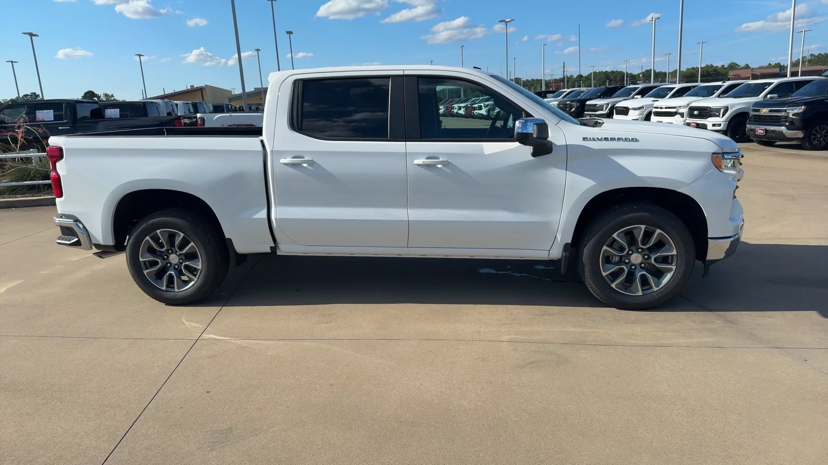 New 2026 Summit White Chevrolet LT image 9