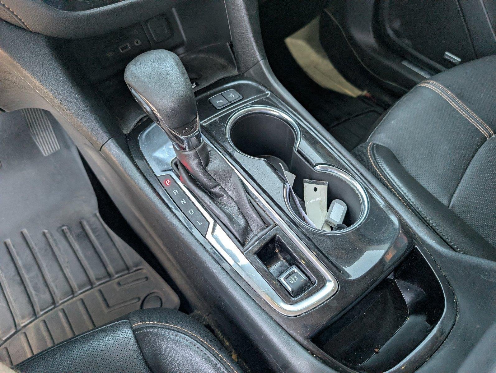 Used 2022 Iron Gray Metallic Chevrolet Premier image 19