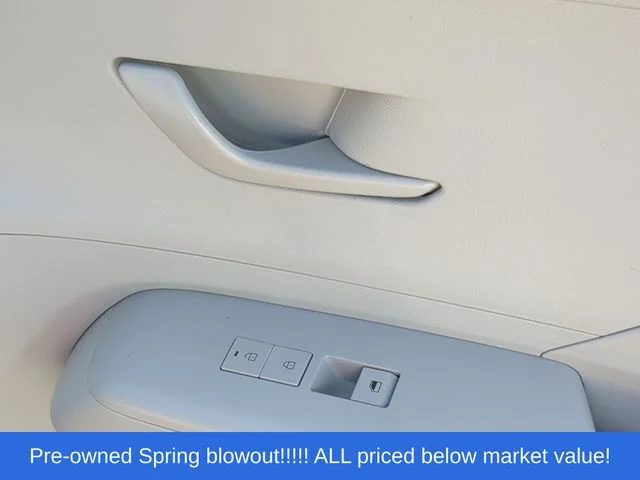 Used 2024 Orange Hyundai SEL image 41