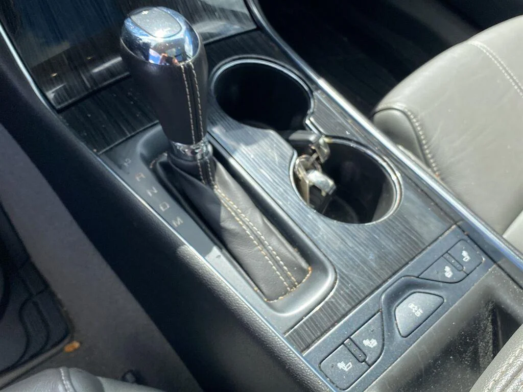 Used 2019 Pepperdust Metallic Chevrolet LT image 20