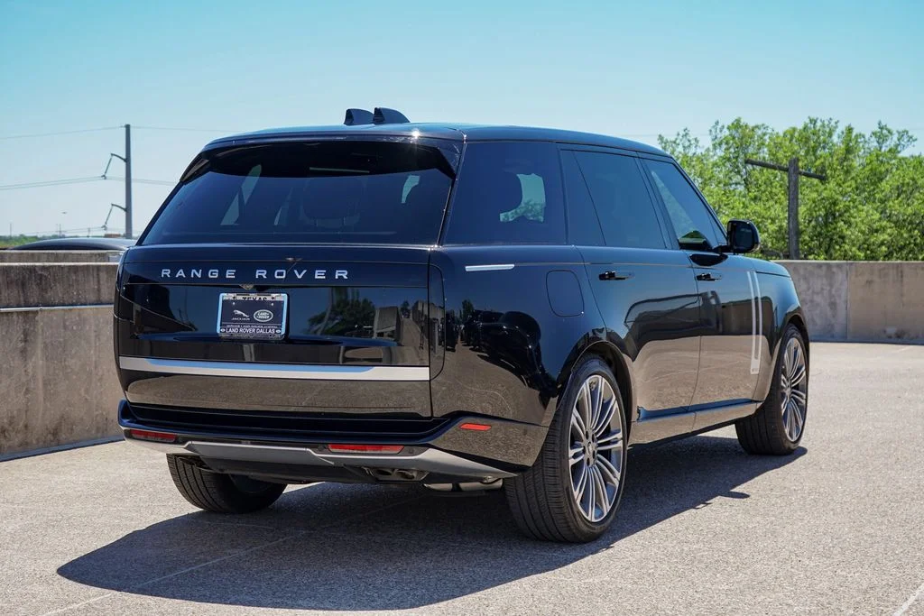 Certified Used 2025 Black Land Rover Autobiography image 10