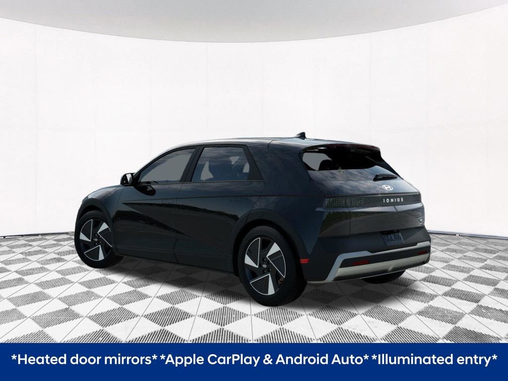 New 2026 Black Hyundai SEL image 7