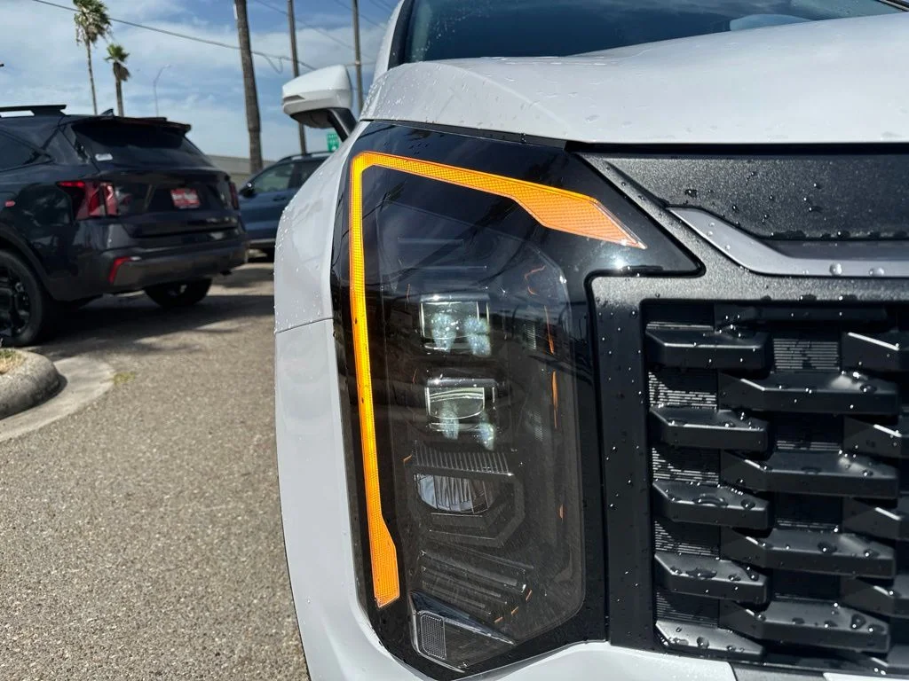 New 2026 White Kia LX image 3