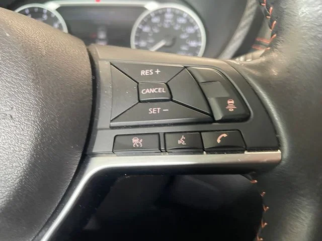 Used 2025 Orange Nissan SR image 15