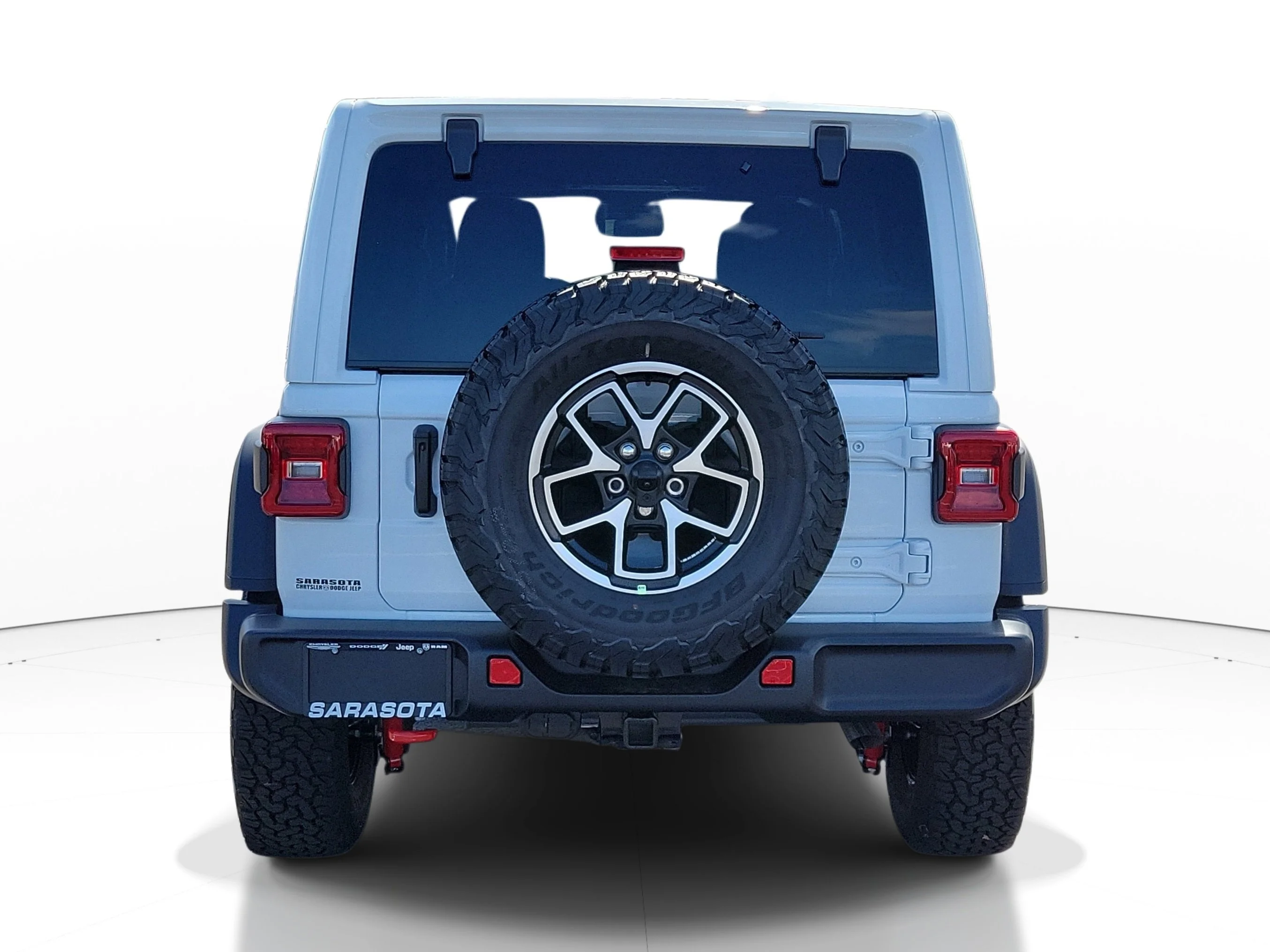 New 2026 Bright White Clearcoat Jeep Rubicon image 5