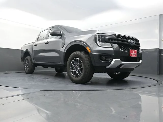 Used 2024 Gray Ford XLT image 30