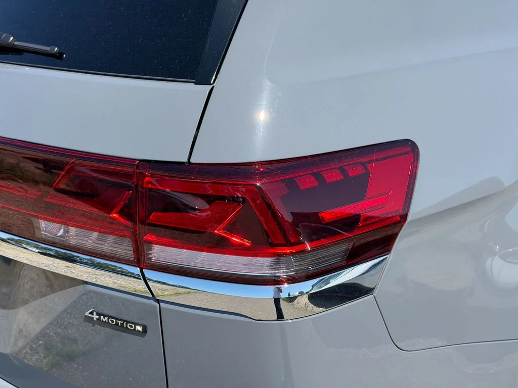 New 2026 Pure Gray Volkswagen 2.0T SE w/Technology image 6