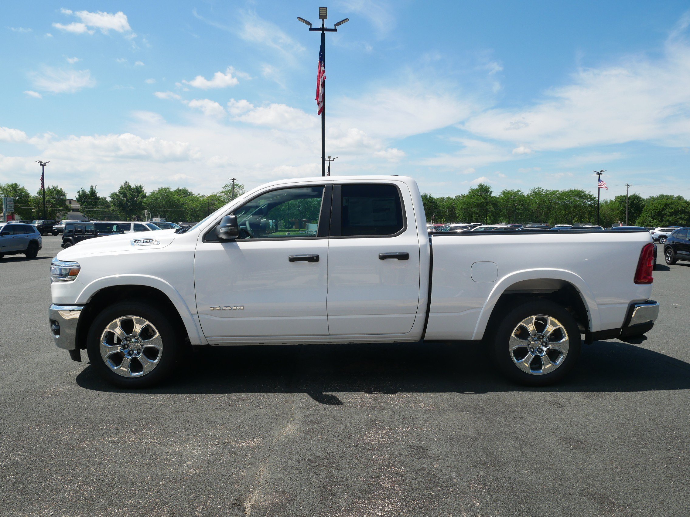 New 2026 Bright White Clear-Coat Exterior Paint RAM Big Horn image 5
