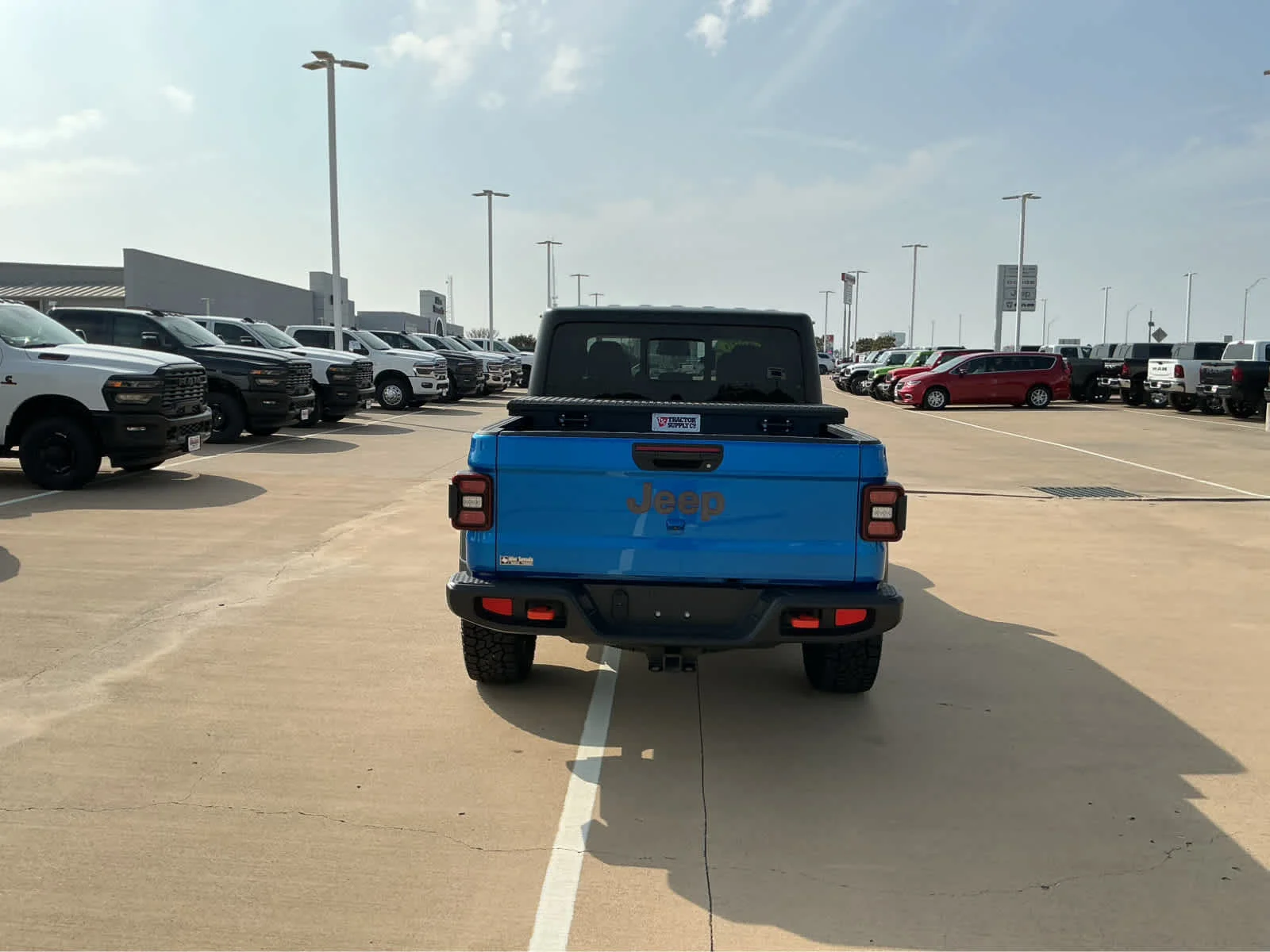 Used 2025 Hydro Blue Pearlcoat Jeep Mojave image 8