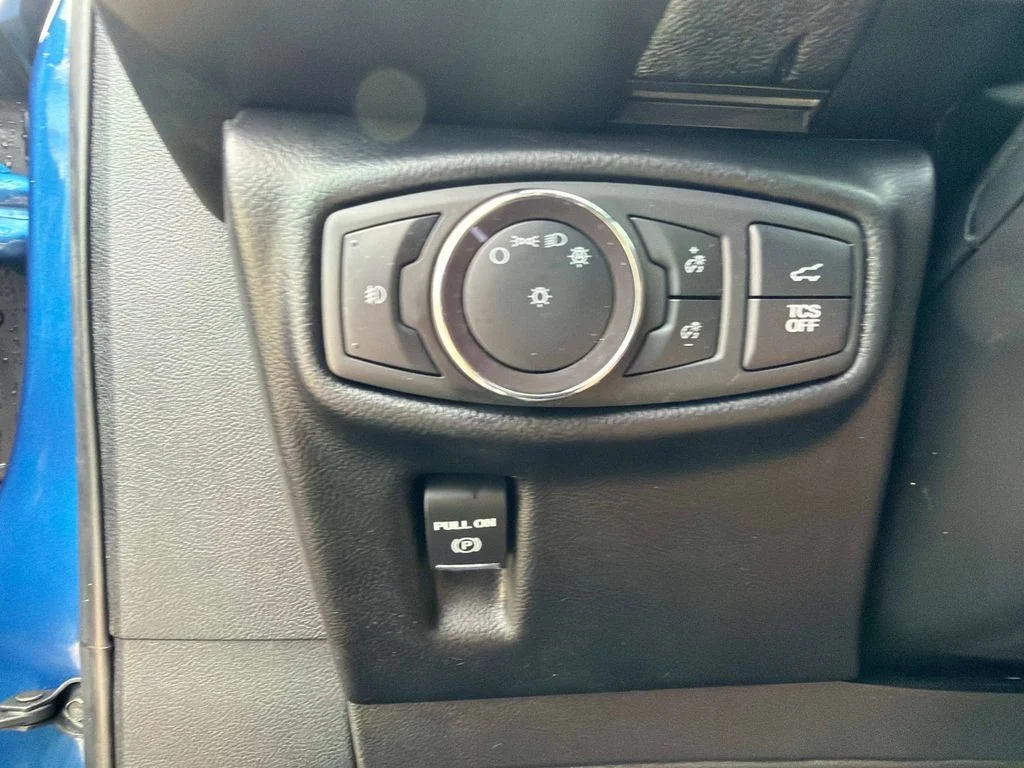 Used 2020 Blue Lincoln Reserve image 31