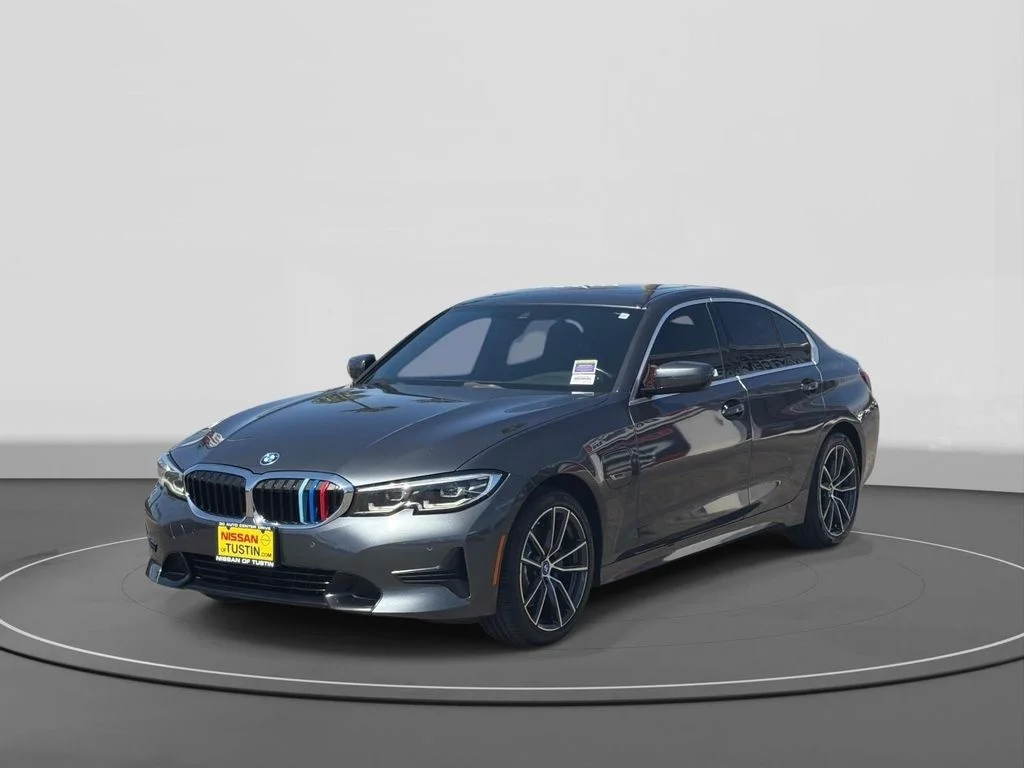 Used 2022 MINERAL GREY METALLIC BMW 330e image 1