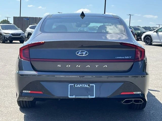Used 2021 Gray Hyundai Limited image 12