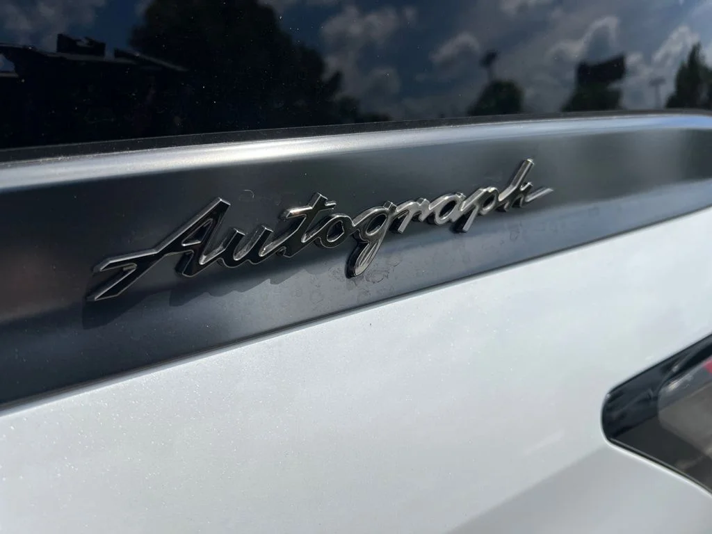 New 2026 2T RADIANT WHIT INFINITI Autograph 4WD image 42