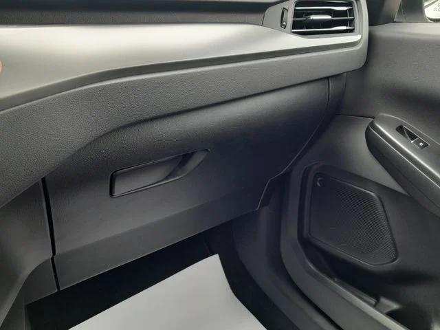 Used 2025 Silver Ford Active image 30