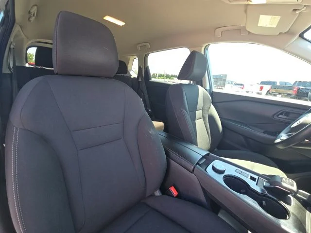 Used 2024 Gray Nissan S image 18