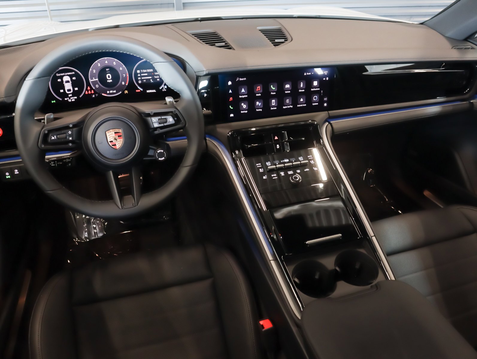 2025 Porsche Panamera Base - Photo 19