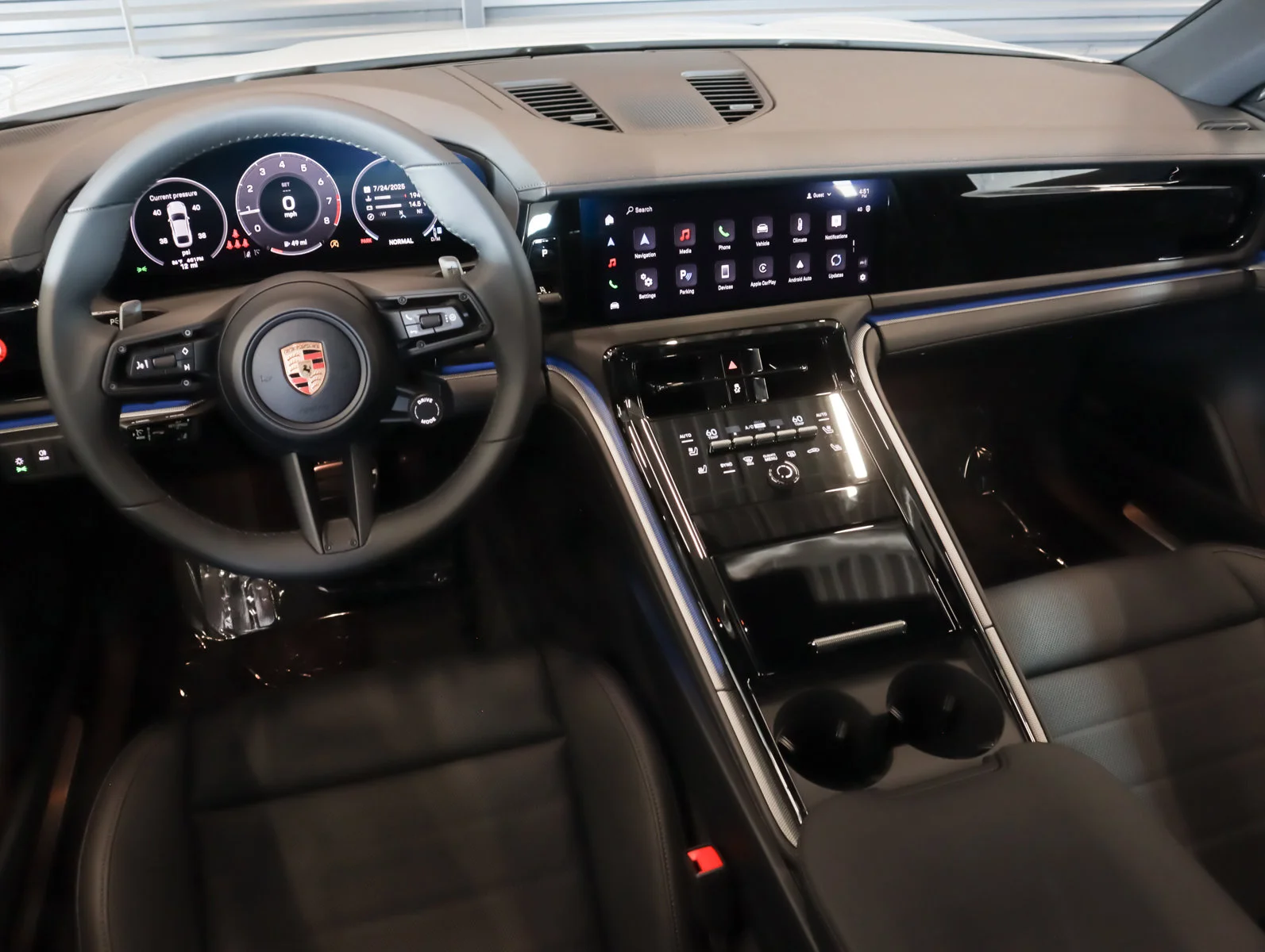 2025 Porsche Panamera Base - Photo 19
