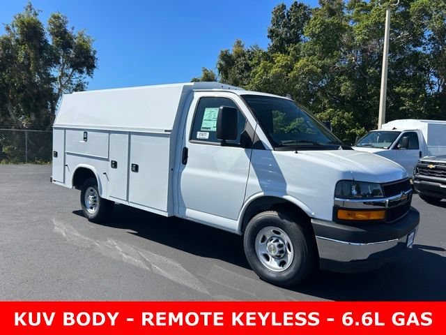 2025 Chevrolet Express Cutaway 3500 1WT