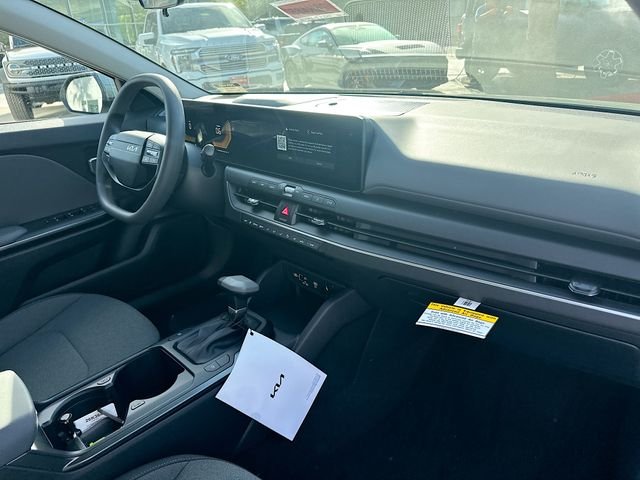 Used 2026 Haze Kia LXS image 27