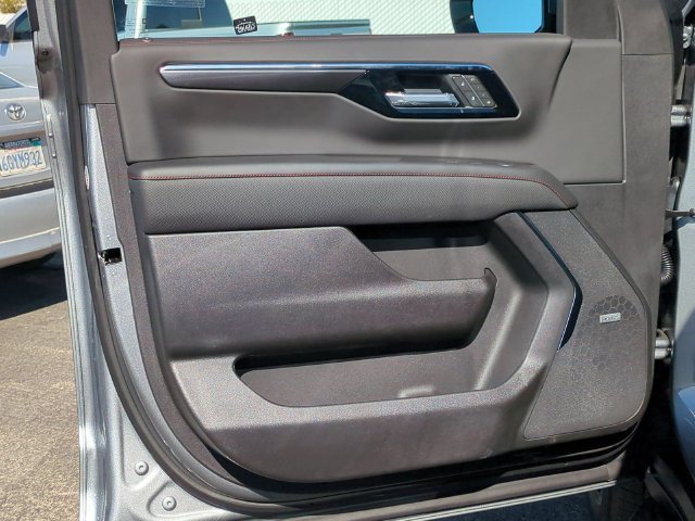 2026 Chevrolet Suburban RST - Photo 22