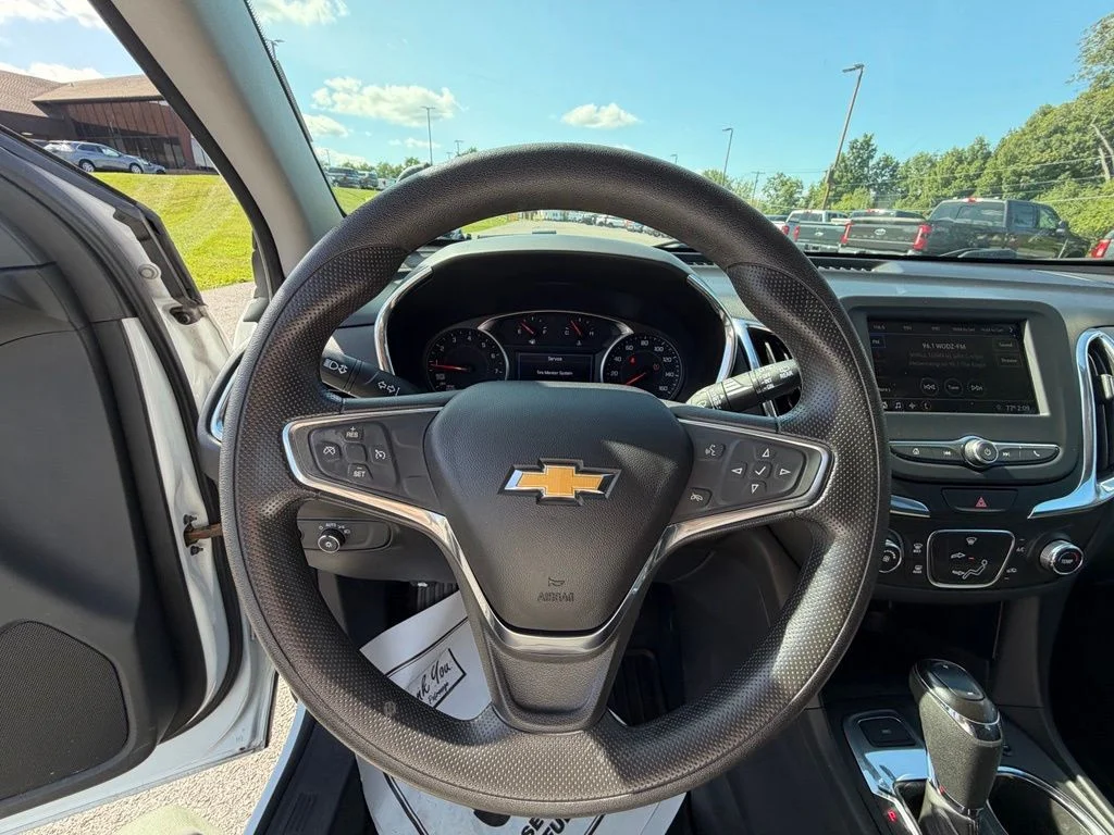 Used 2019 White Chevrolet LT image 27