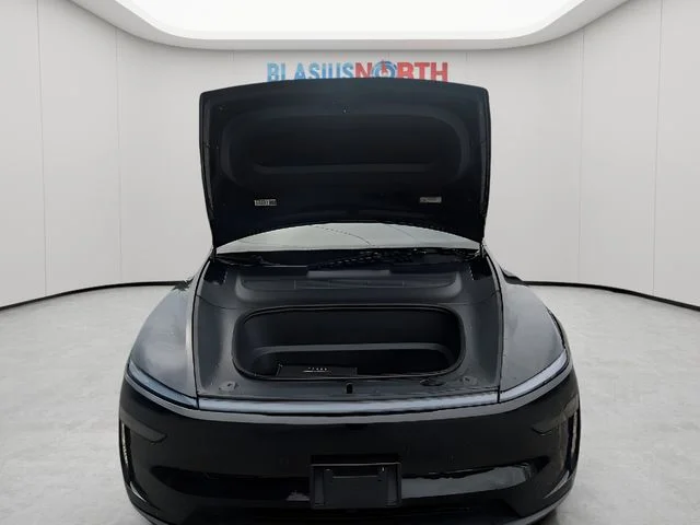 Used 2026  Tesla LONG RANGE image 14