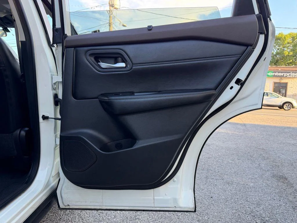 Used 2023 White Nissan SV image 14