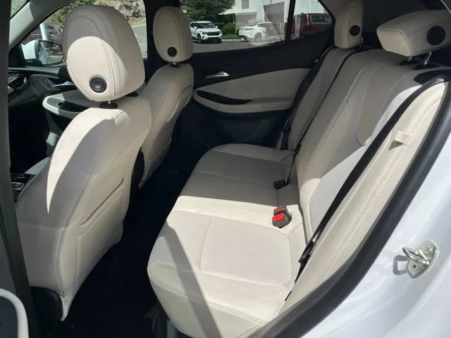 Used 2020 White Frost Tricoat Buick Preferred image 15