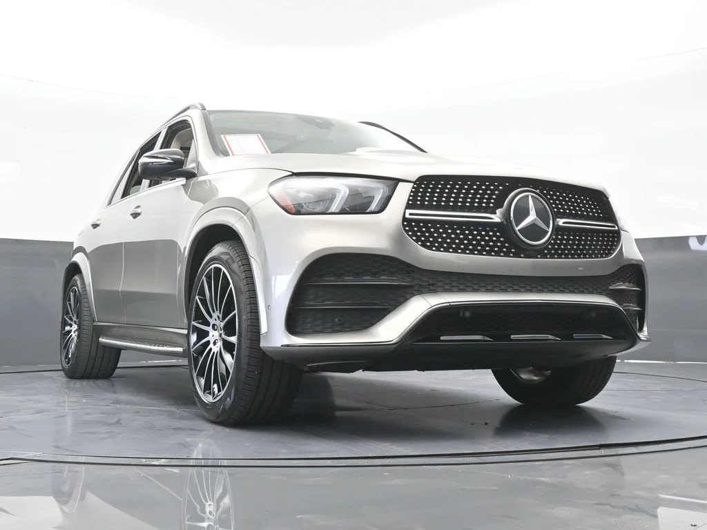 Used 2022 Gold Mercedes-Benz GLE 350 image 66