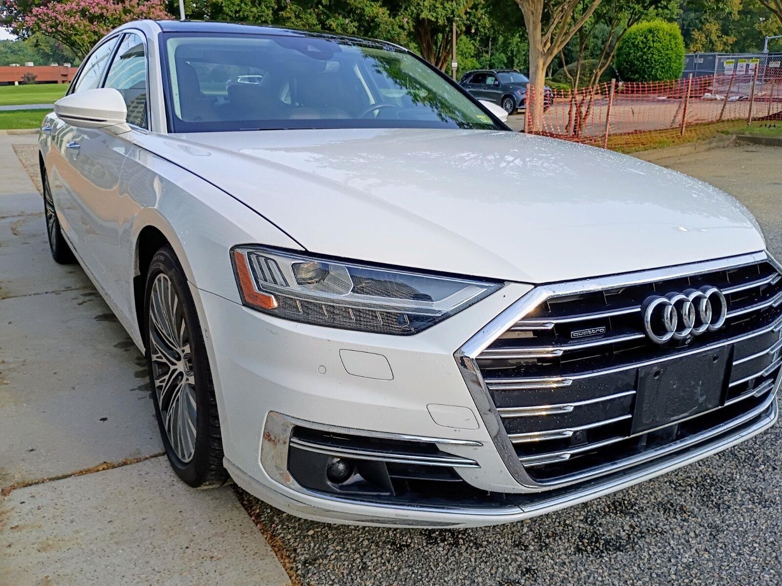 Used 2019 Glacier White Metallic Audi  image 4
