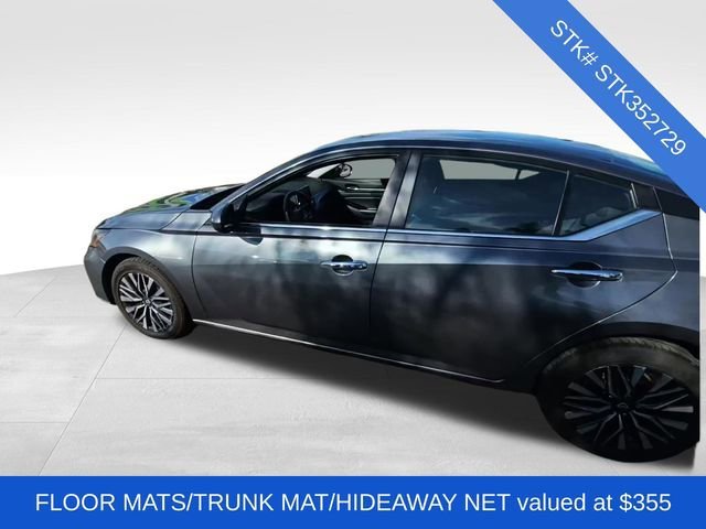Used 2023 Nissan Altima SV with VIN 1N4BL4DV1PN352729 for sale in Burien, WA