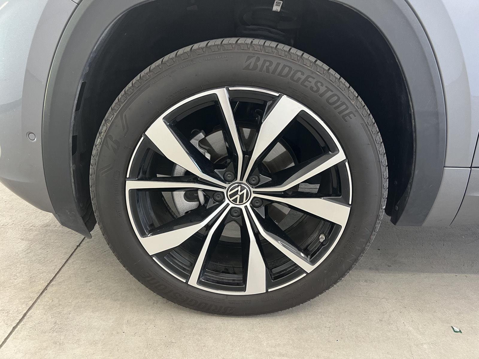2025 Volkswagen Atlas Cross Sport SEL Premium R-LINE - Photo 7