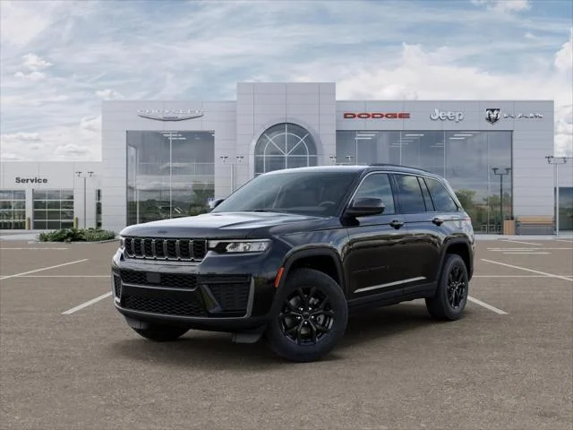 New 2026 Diamond Black Crystal Pearlcoat Jeep Laredo image 27