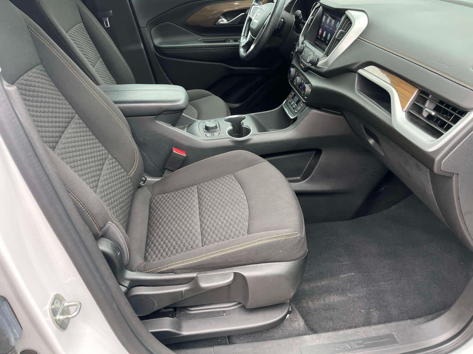 Used 2020 Summit White GMC SLE image 25