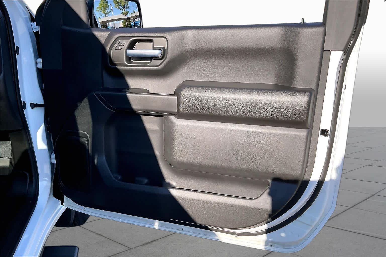 Used 2026 Summit White GMC Pro image 17