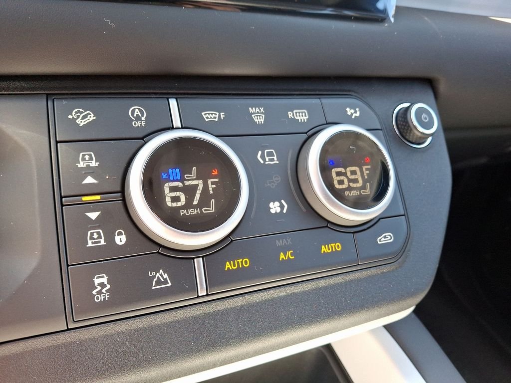 2025 Land Rover Defender S - Photo 15