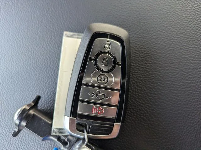 New 2026 Agate Black Metallic Ford XLT image 66