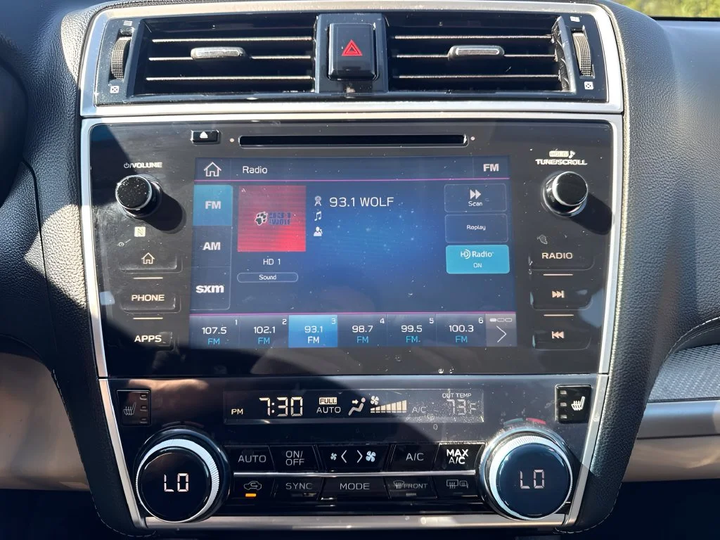 Used 2019 Green Subaru 2.5i Premium image 17