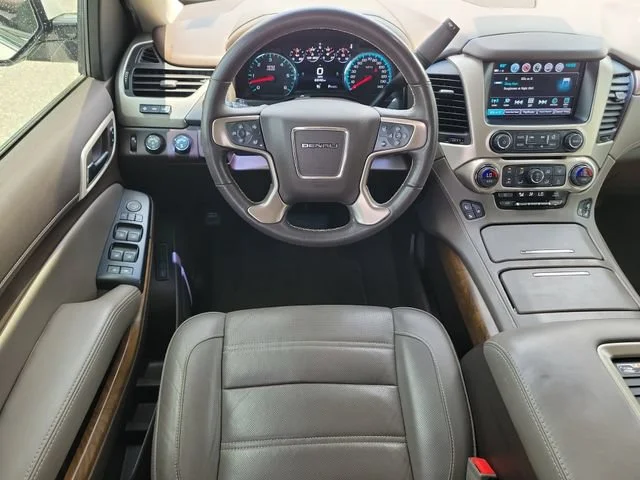 2019 GMC Yukon Denali - Photo 23