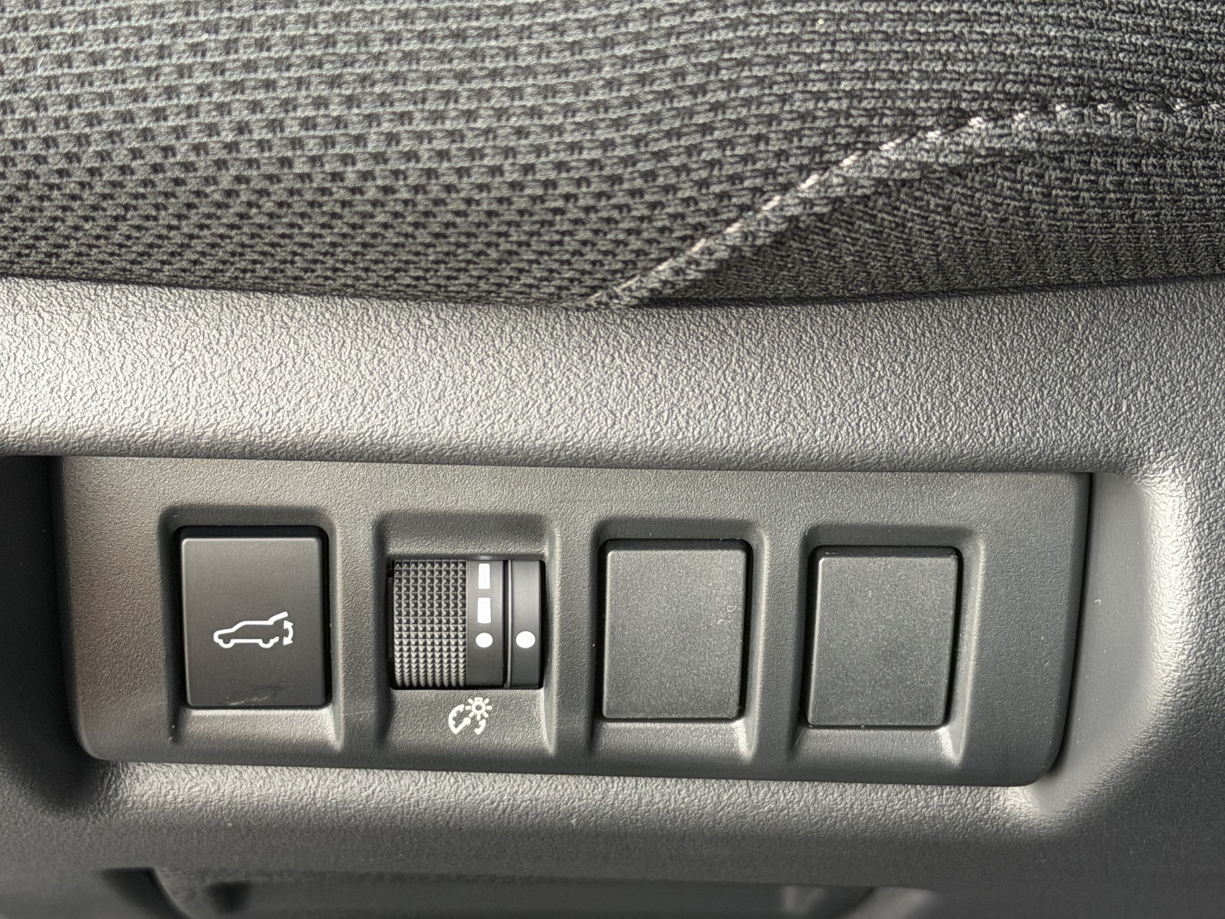 New 2026 RIVER ROCK PEARL Subaru Premium image 30